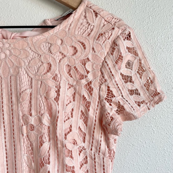 Julia Jordan Pink Lace Dress Size 4 - Picture 4 of 11